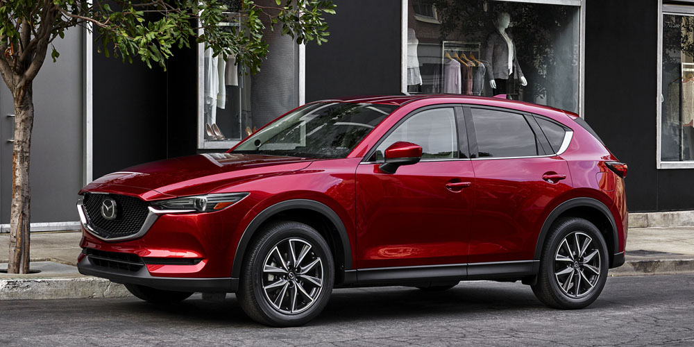 Mazda CX-5: фото в новом кузове