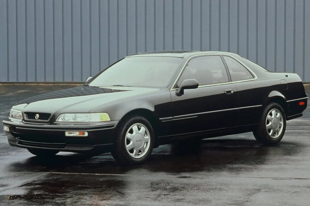 Фото Acura Legend (1992) — внешний вид, фото 7. Кузов снаружи: пропорции и линии Acura Legend (1992) — внешний вид, фото 7