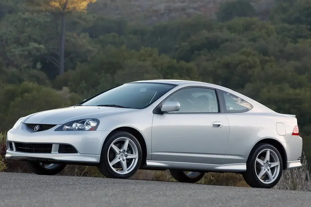 Фото Acura RSX (2006) — внешний вид, фото 7. Кузов снаружи: пропорции и линии Acura RSX (2006) — внешний вид, фото 7