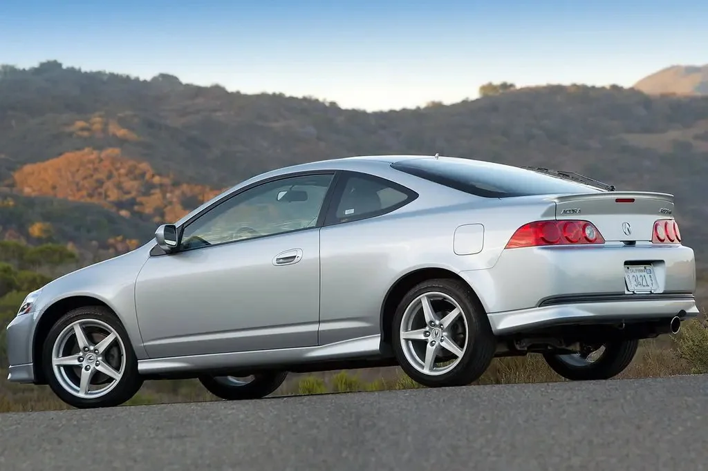Фото Acura RSX (2006) — внешний вид, фото 8. Общий вид машины снаружи Acura RSX (2006) — внешний вид, фото 8