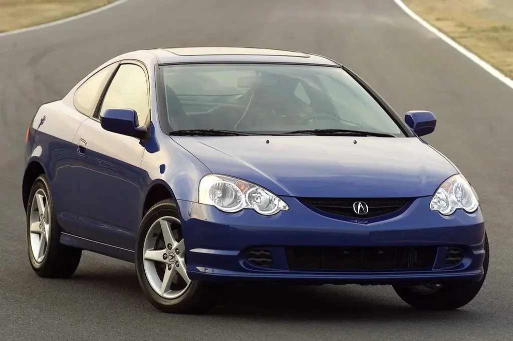 Фото Acura RSX (2006) — вид спереди, фото 7. Анфас: решётка, форма фар и бампер — по ним модель и узнают на дороге Acura RSX (2006) — вид спереди, фото 7