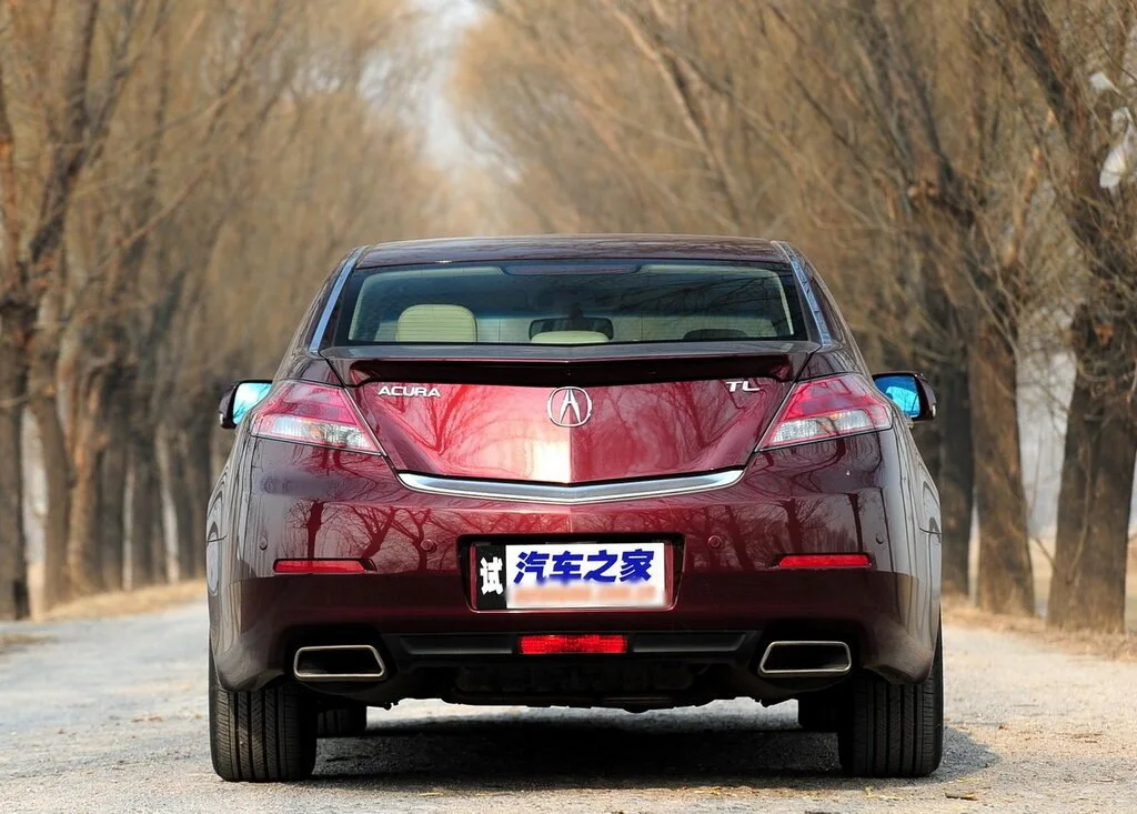 Acura TL (2014) — вид сзади, фото 2