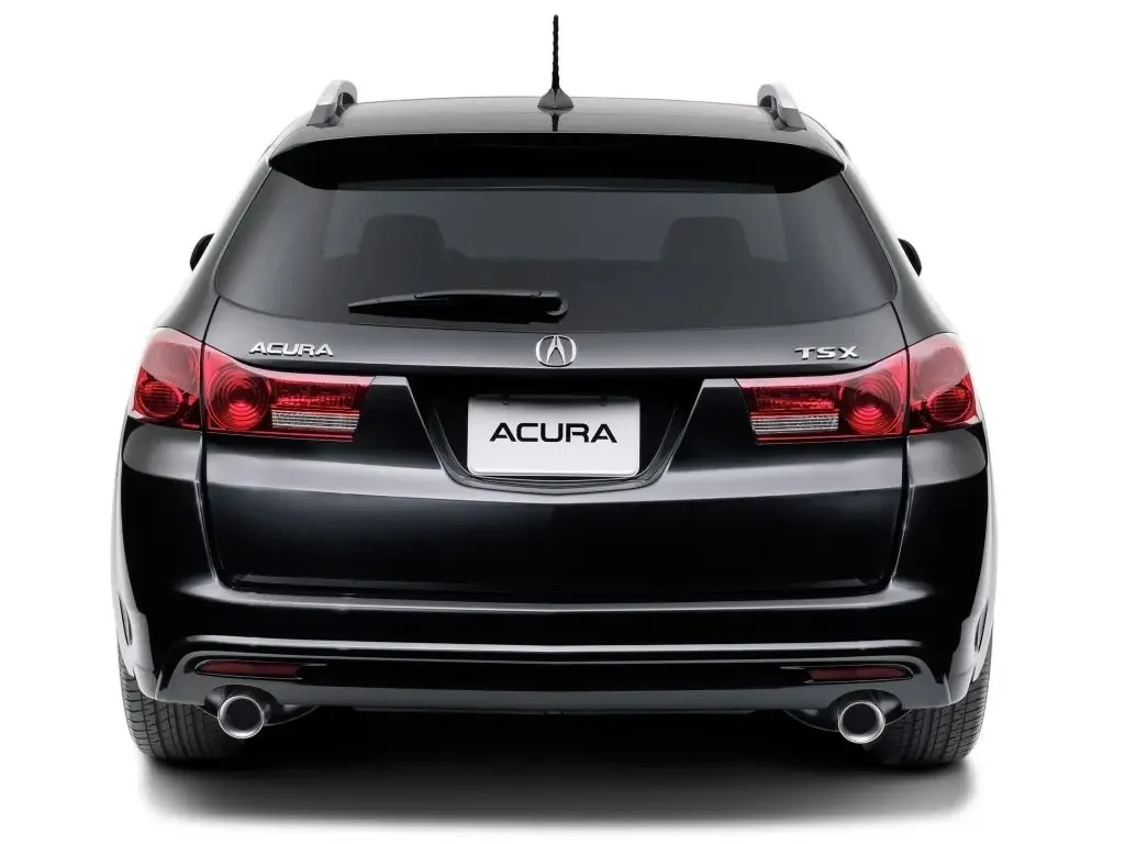 Acura TSX (2014) — вид сзади