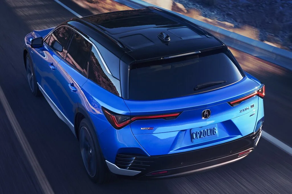 Фото Acura ZDX (2024) — внешний вид, фото 2. Общий вид машины снаружи Acura ZDX (2024) — внешний вид, фото 2