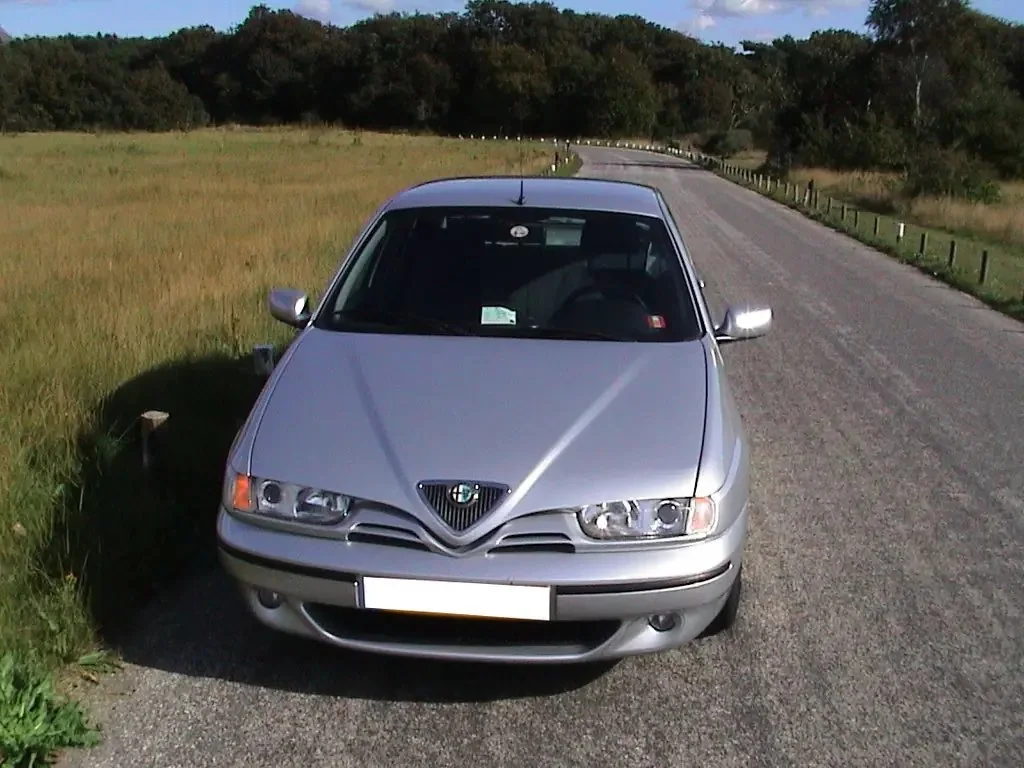 Alfa Romeo 146