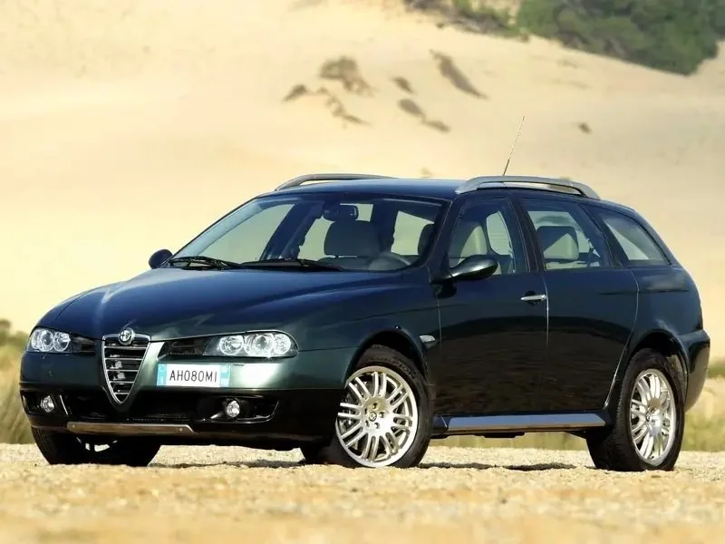 Фото Alfa Romeo 156 (2007) — внешний вид, фото 8. Общий вид машины снаружи Alfa Romeo 156 (2007) — внешний вид, фото 8