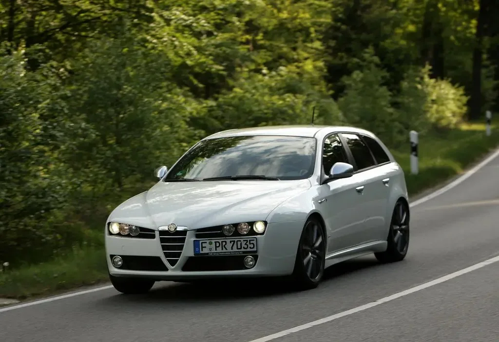 Alfa Romeo 159