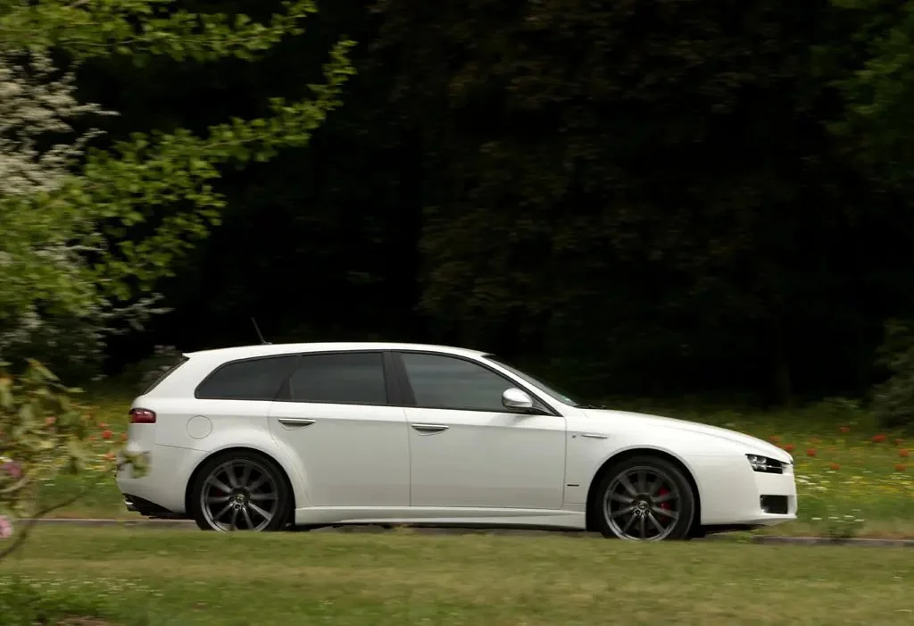 Alfa Romeo 159