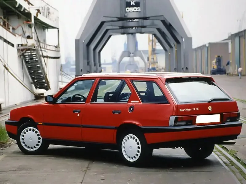 Alfa Romeo 33 (1994) — внешний вид, фото 3