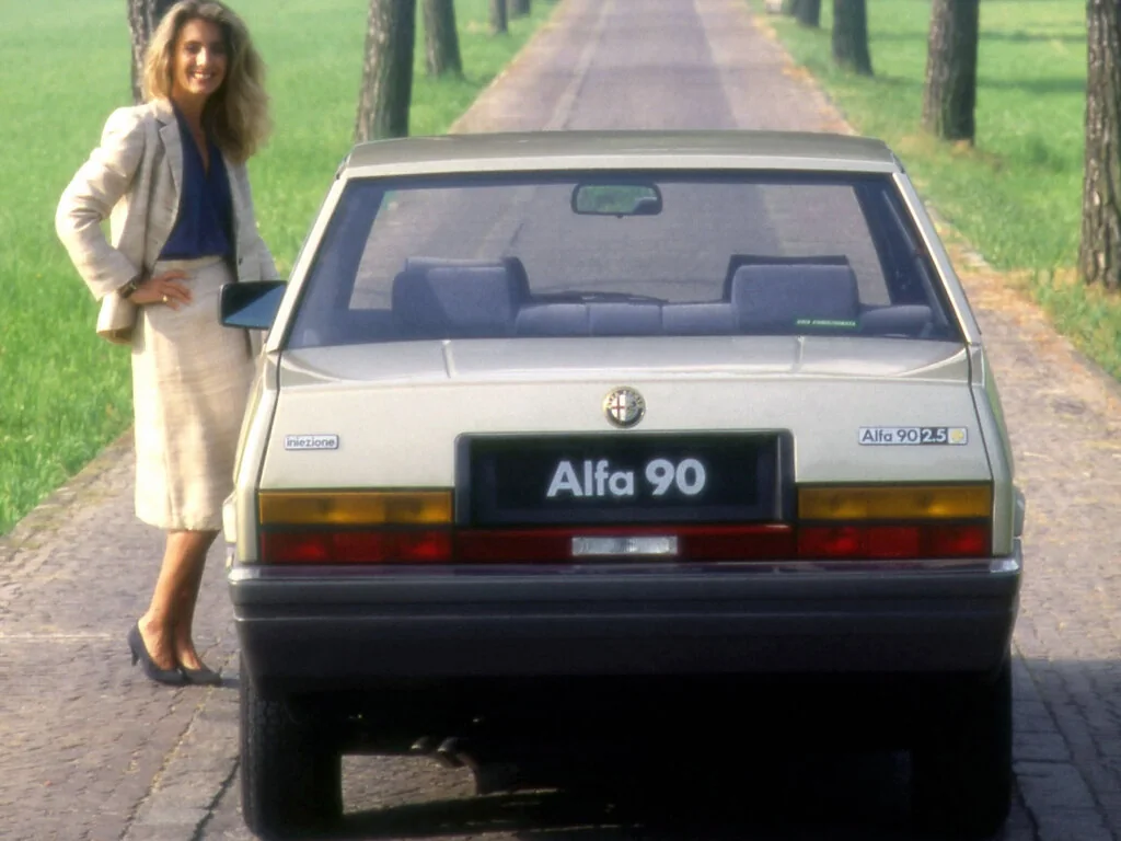 Alfa Romeo 90