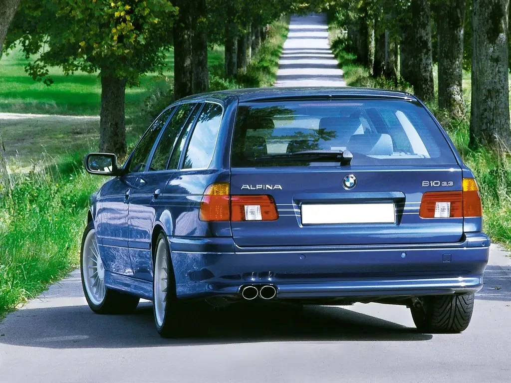 Alpina B10 (2003) — вид сзади