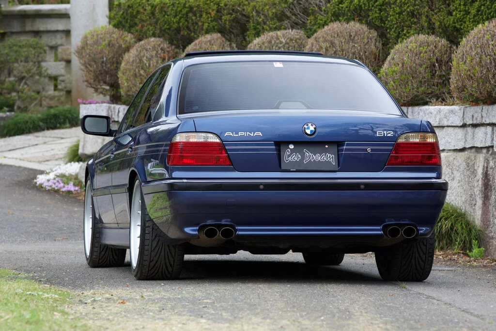 Alpina B12 (2001) — вид сзади