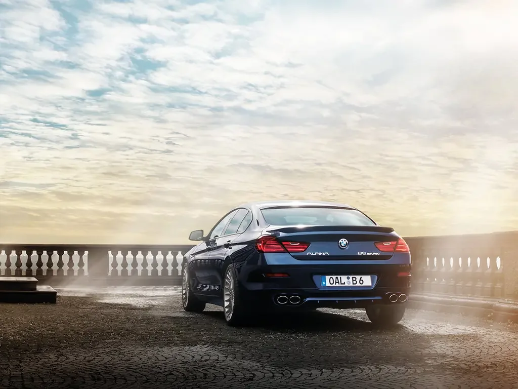 Alpina B6 (2017) — вид сзади, фото 2