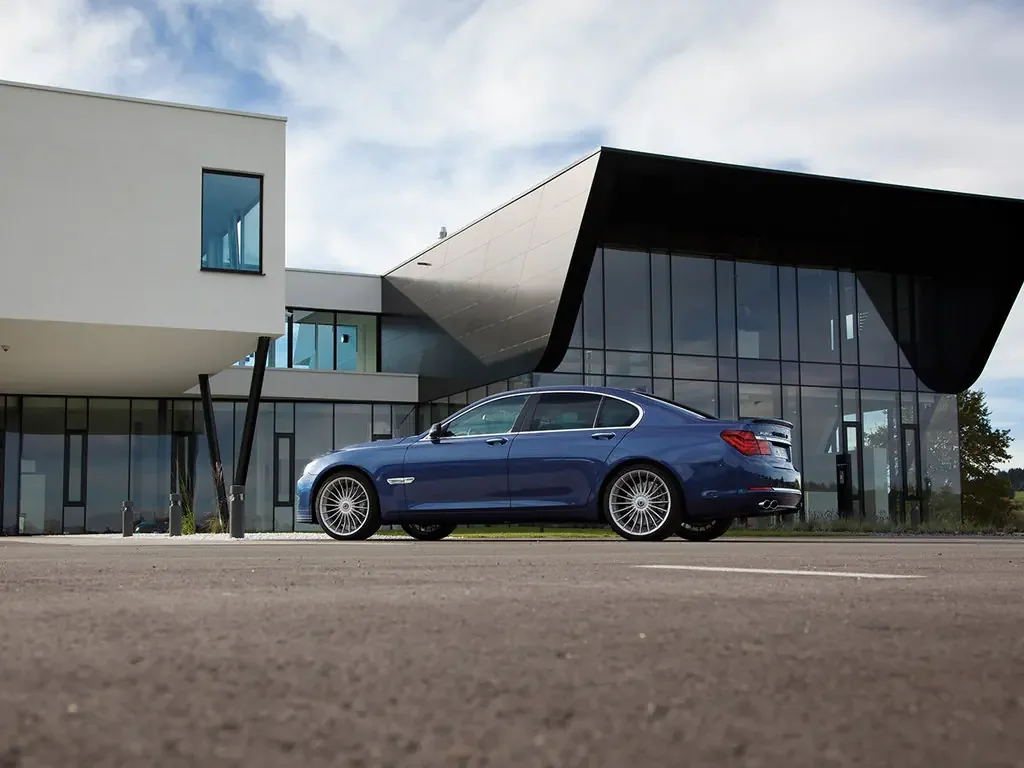 Alpina B7