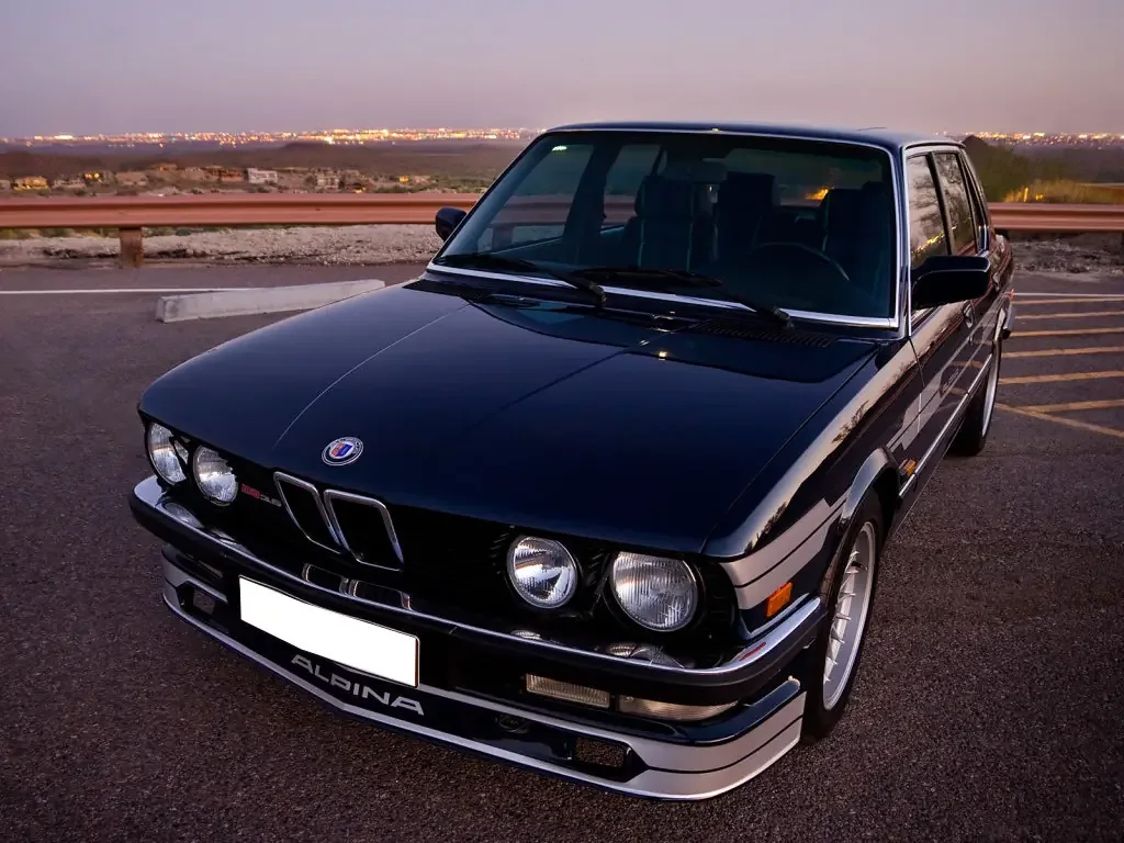 Фото Alpina B9 (1985) — внешний вид, фото 4. Общий вид машины снаружи Alpina B9 (1985) — внешний вид, фото 4