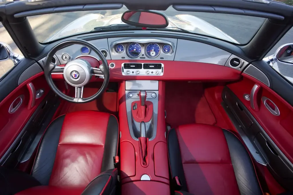 Фото Alpina Roadster (2003) — интерьер, фото 3. Обзор салона: отделка, стыки панелей и рабочее место водителя Alpina Roadster (2003) — интерьер, фото 3