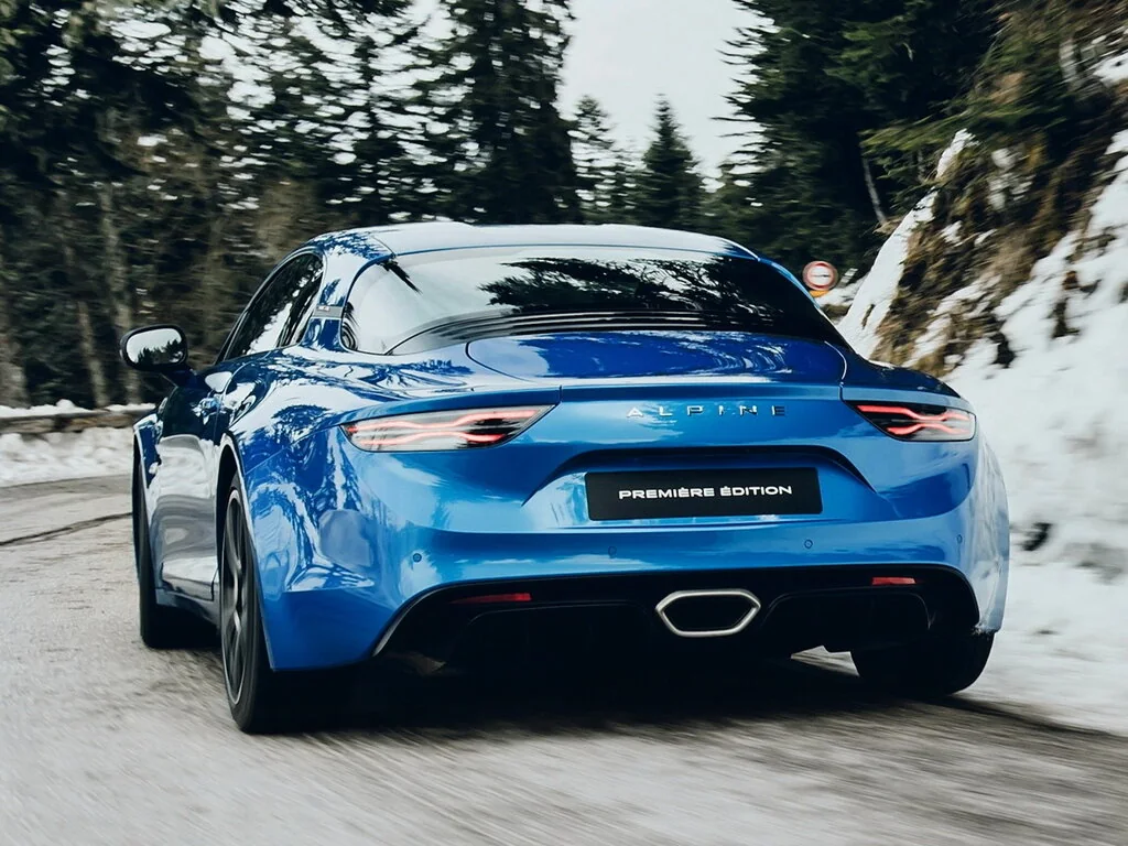 Alpine A110 (2024) — вид сзади, фото 2