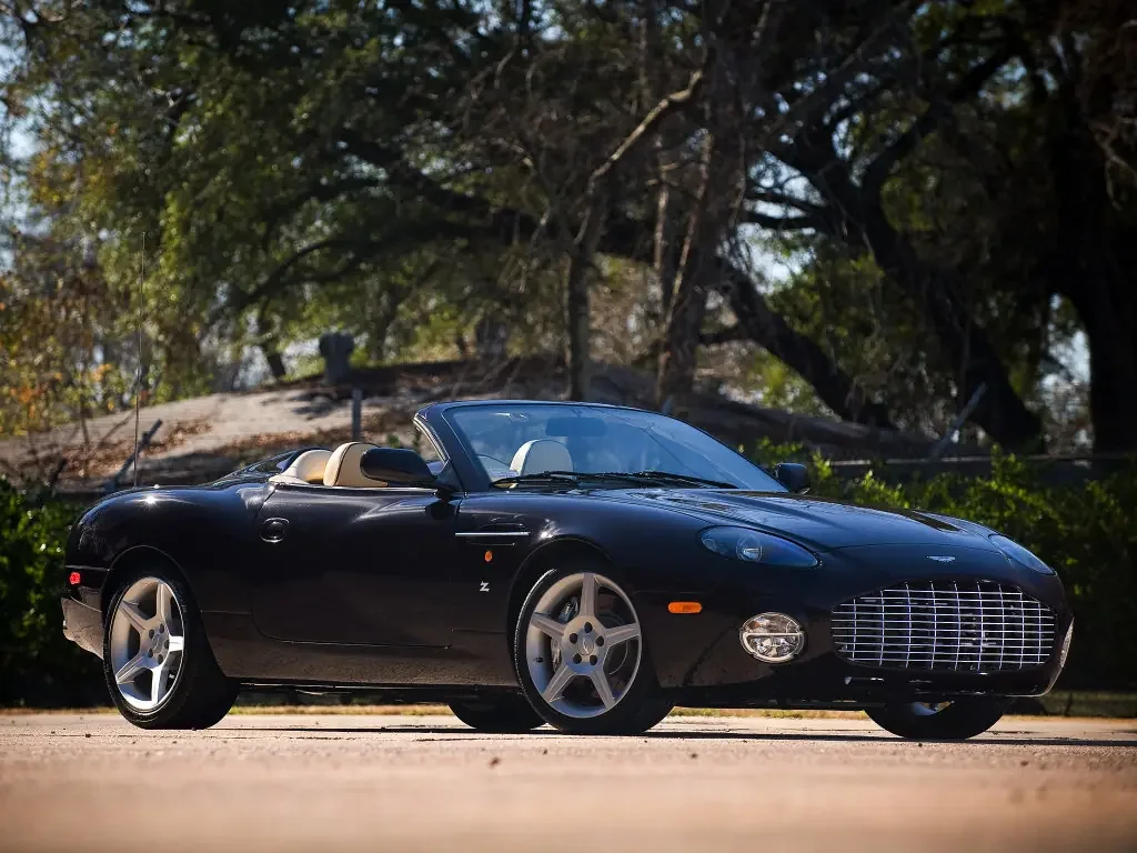 Фото Aston Martin AR1 (2003) — вид сбоку, фото 5. Вид сбоку целиком: колёсная база и размер арок Aston Martin AR1 (2003) — вид сбоку, фото 5