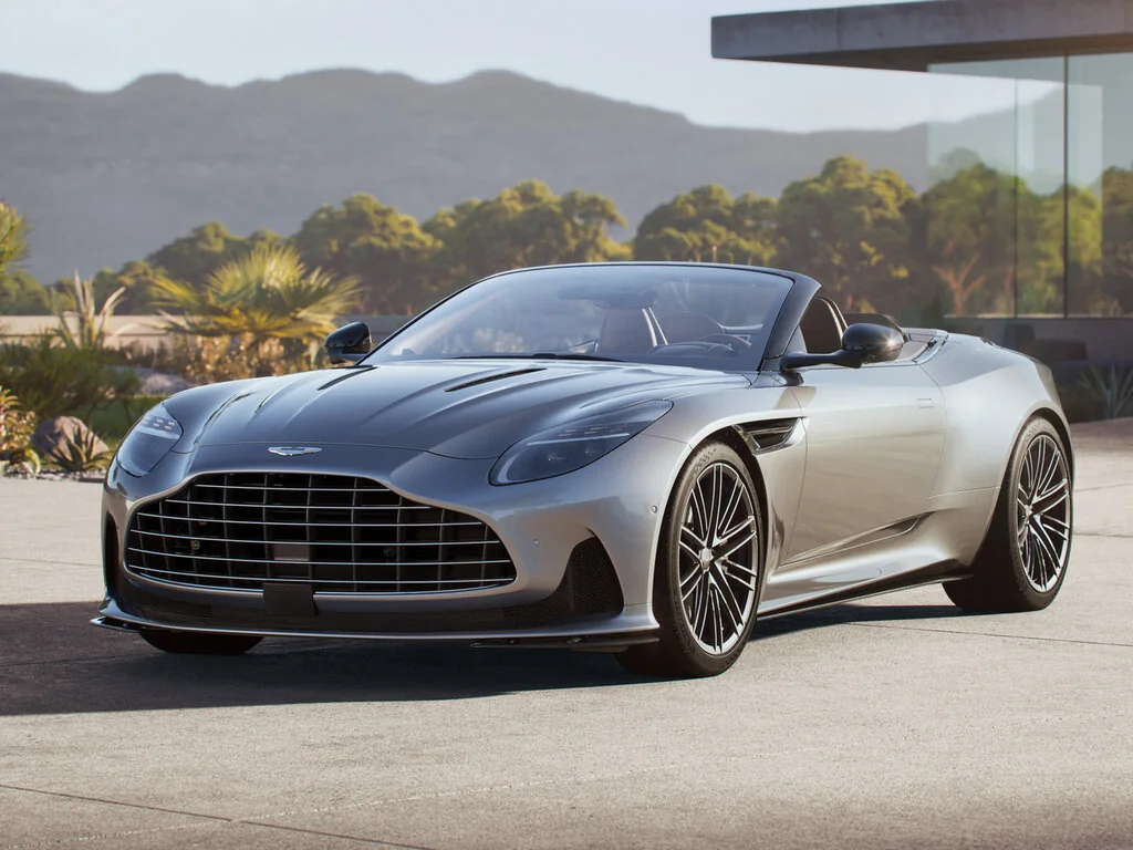 Aston Martin DB12