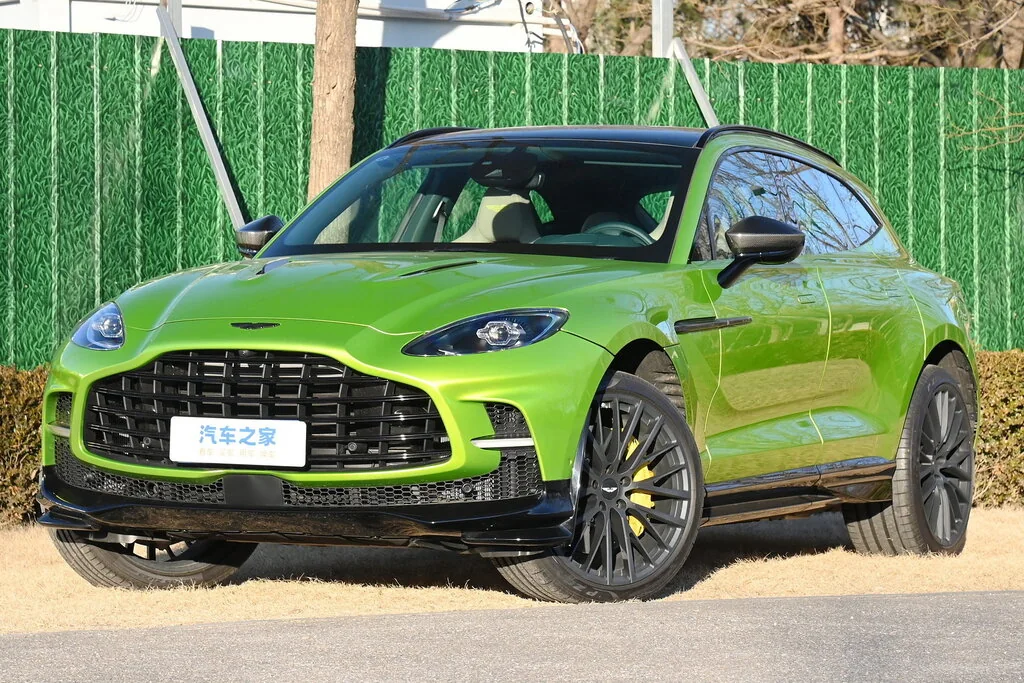 Aston Martin DBX