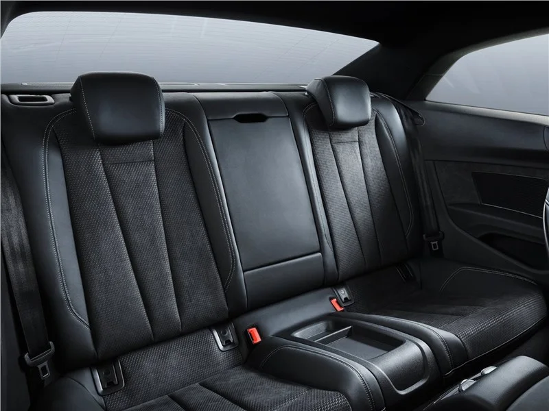Audi A5 Sportback 2016-2024: сиденья. Audi A5 Sportback 2016-2024 — сиденья