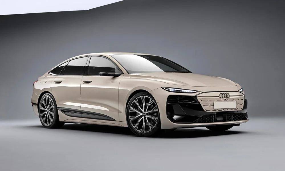 Фото Audi A6 Sportback e-tron (2024) — вид спереди, фото 8. Оптика, решётка и бампер — первое впечатление о модели. Дневные ходовые огни включаются автоматически с запуском Audi A6 Sportback e-tron (2024) — вид спереди, фото 8