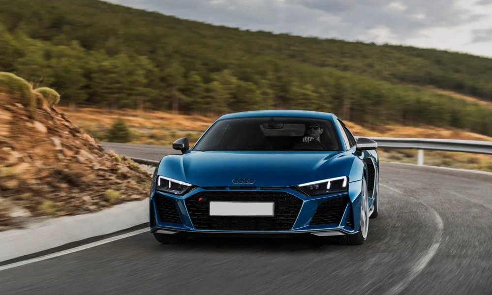 Фото Audi R8 (2024) — вид спереди, фото 6. Оптика, решётка и бампер — первое впечатление о модели Audi R8 (2024) — вид спереди, фото 6