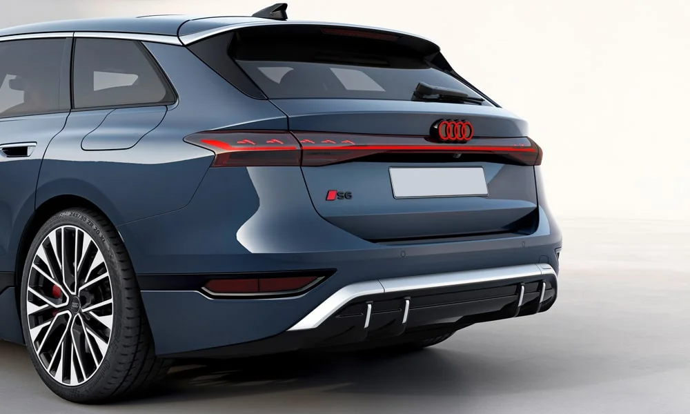 Фото Audi S6 Avant e-tron (2024) — вид сзади, фото 6. Графика фонарей, бампер и оформление пятой двери. Насадки выхлопа или их имитация внизу бампера различают версии Audi S6 Avant e-tron (2024) — вид сзади, фото 6