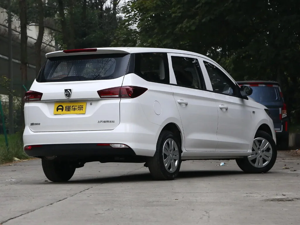 Baojun 360 (2020) — внешний вид, фото 2