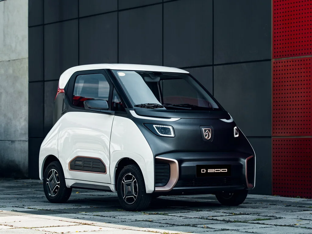 Baojun E200