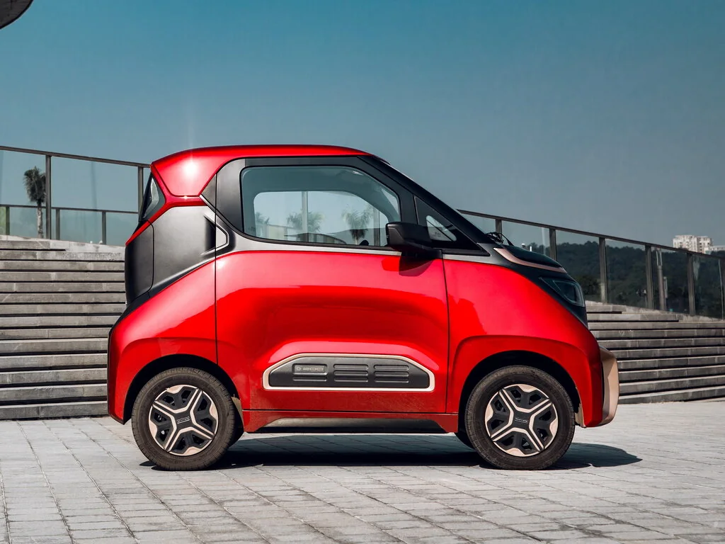 Baojun E200