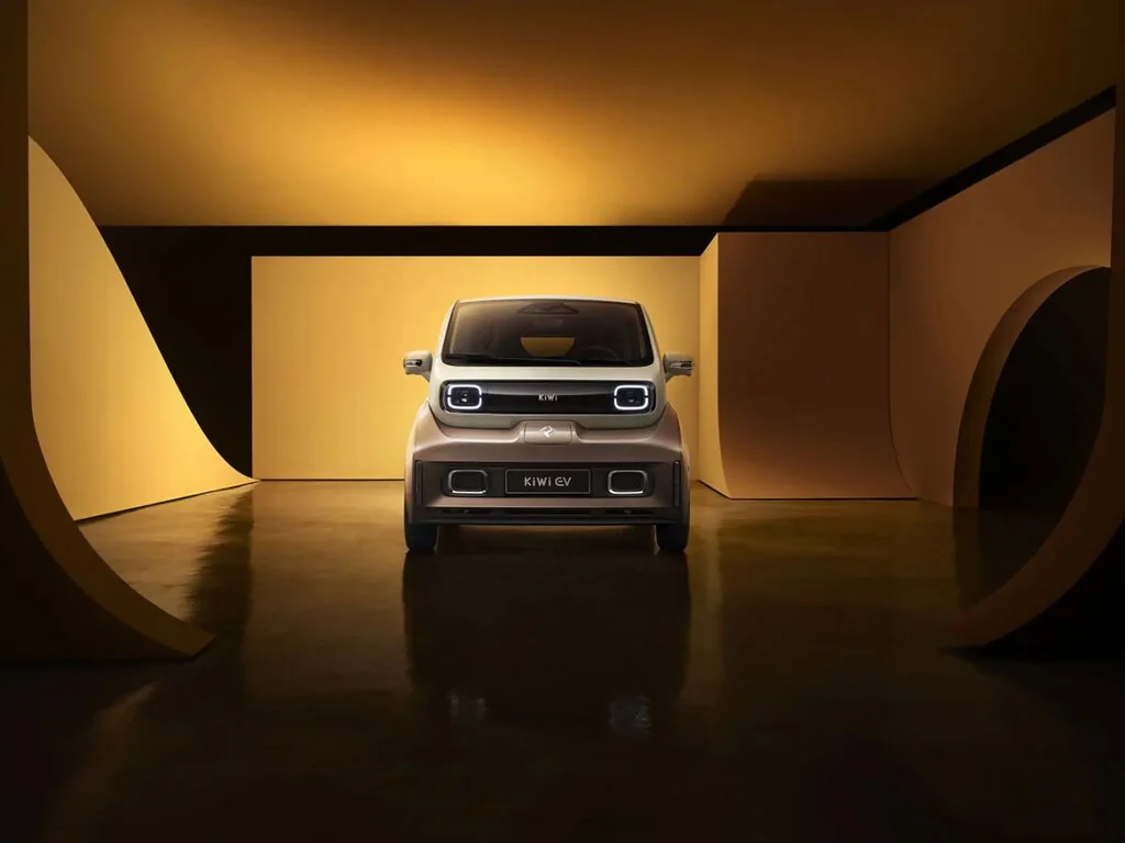 Фото Baojun KiWi EV (2022) — внешний вид, фото 3. Кузов снаружи: пропорции и линии Baojun KiWi EV (2022) — внешний вид, фото 3