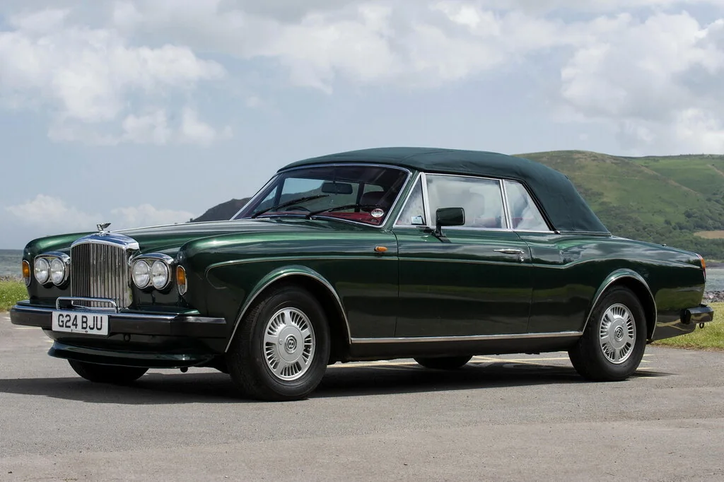 Bentley Continental (1995) — вид сбоку, фото 2