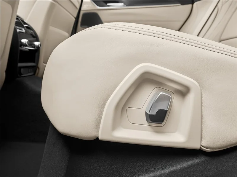 BMW 6 серии Gran Купе 2011-2016: сиденья. BMW 6 серии Gran Купе 2011-2016 — сиденья