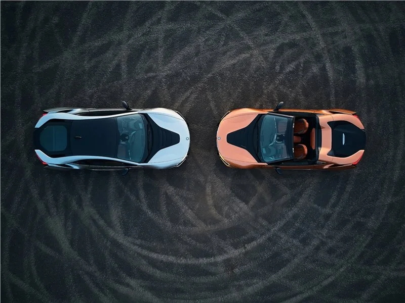 BMW I8 2014-2019 — руль и приборы