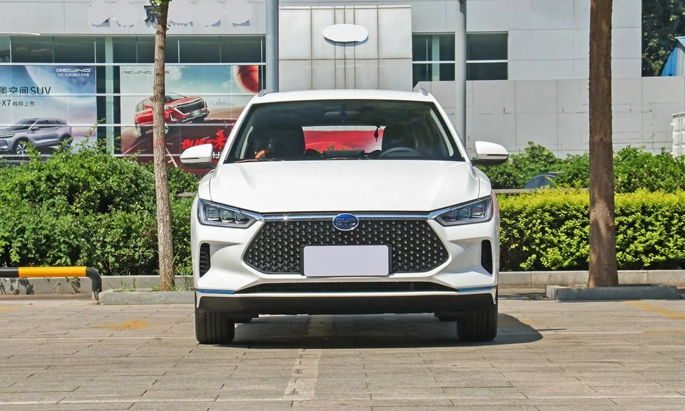 BYD e2