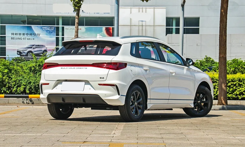 BYD e2