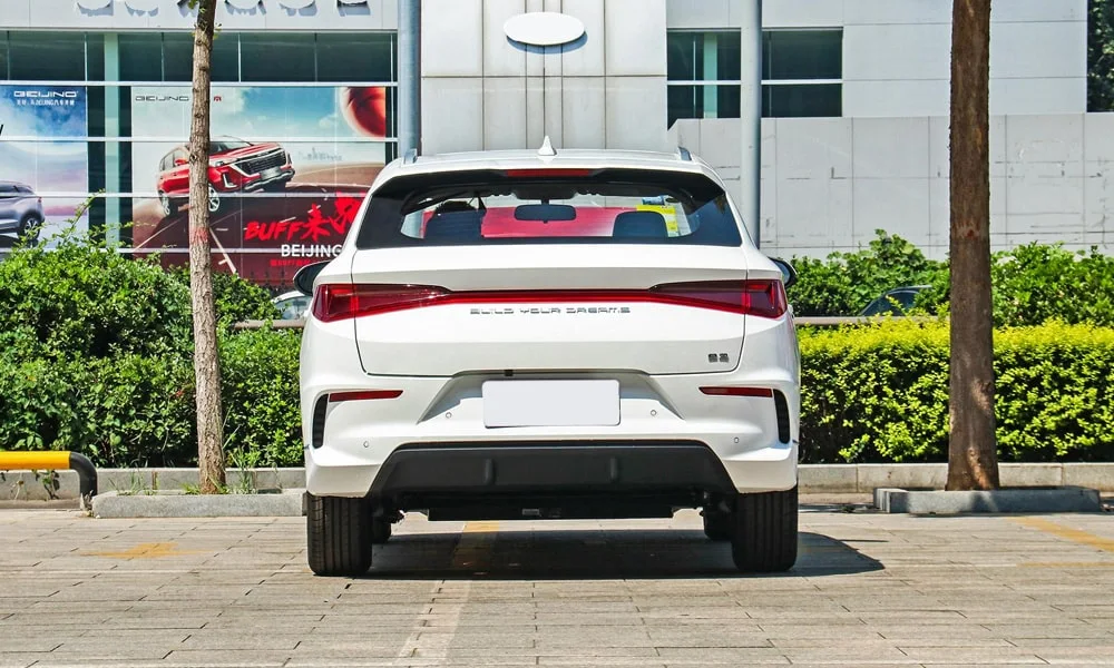 BYD e2
