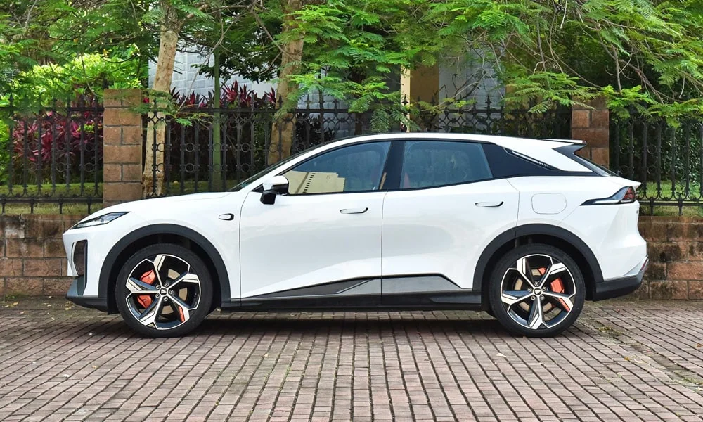 Changan Deapal S7 (2024) — вид сбоку