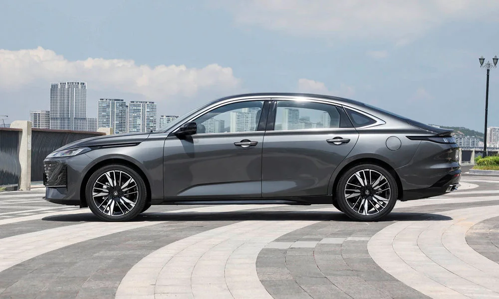 Changan Eado Plus