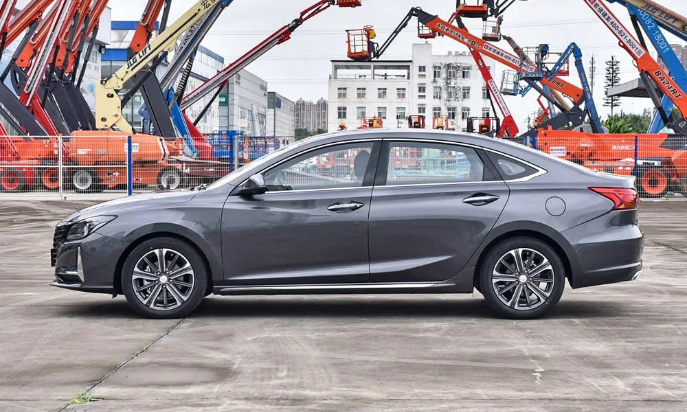 Changan Raeton CC
