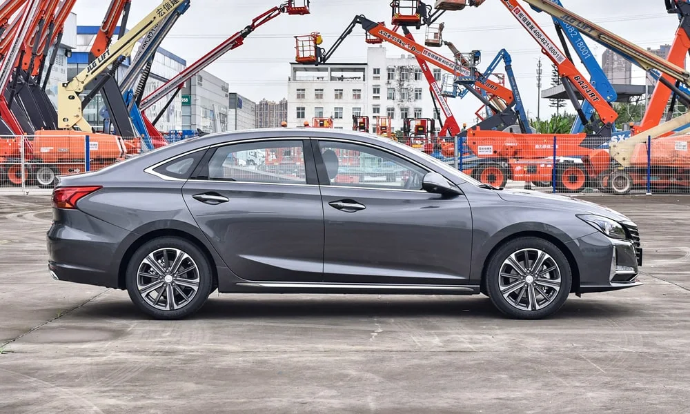 Changan Raeton CC