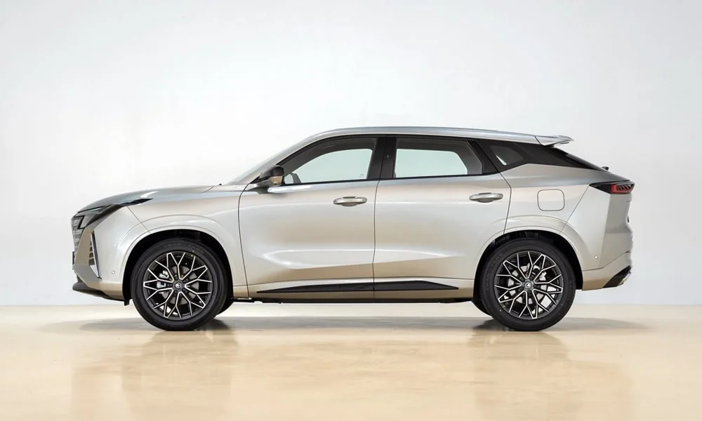 Changan UNI-Z (2024) — вид сбоку