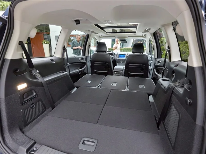 Ford Galaxy 2010-2015: багажник. Ford Galaxy 2010-2015 — багажник