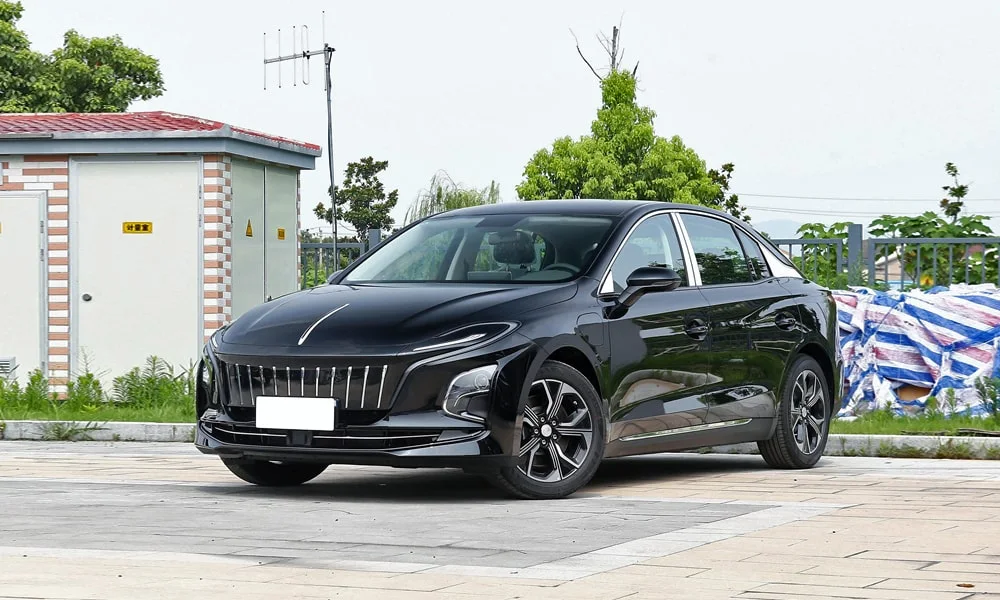 Hongqi E-QM5
