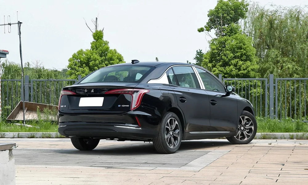 Hongqi E-QM5