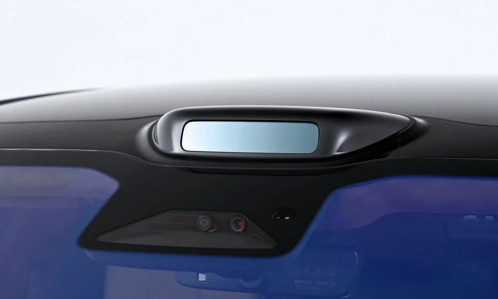 Фото Hongqi H9 (2023) — экстерьер. Фактура и исполнение внешней детали. Культура сборки читается по стыкам и зазорам панелей Hongqi H9 (2023) — экстерьер