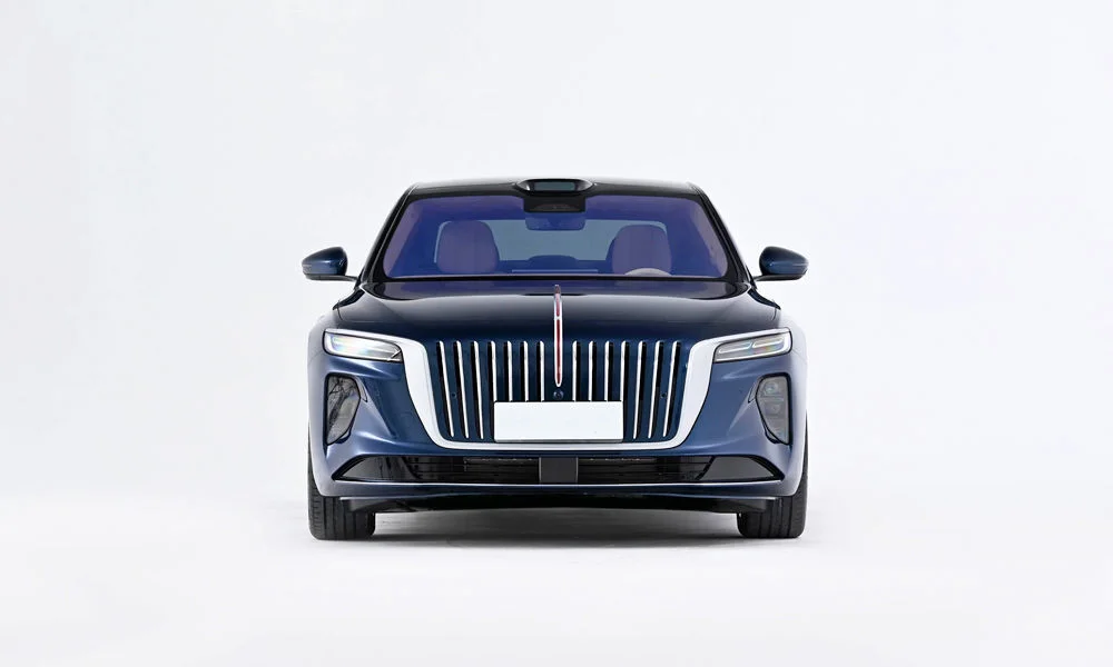 Hongqi H9 (2023) — вид спереди, фото 2