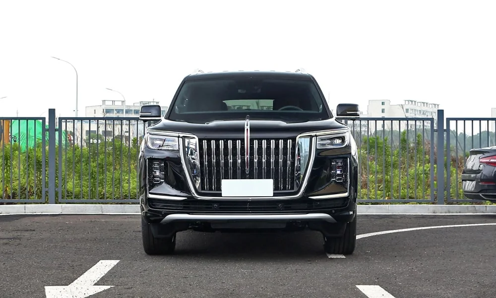 Hongqi LS7 (2024) — вид спереди, фото 2