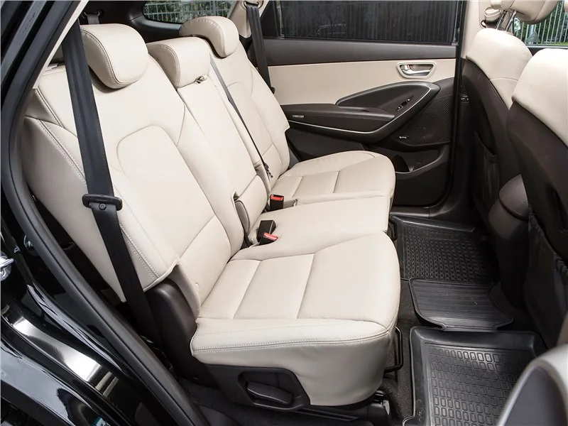 Hyundai Grand Santa Fe 2012-2017: сиденья. Hyundai Grand Santa Fe 2012-2017 — сиденья